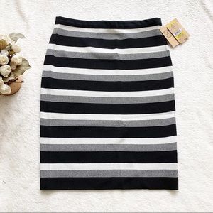 NEW! RACHEL Rachel Roy Pencil Skirt